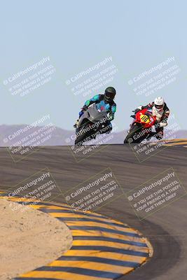 media/Dec-18-2022-SoCal Trackdays (Sun) [[8099a50955]]/Turns 9 and 10 Set 1 (1045am)/